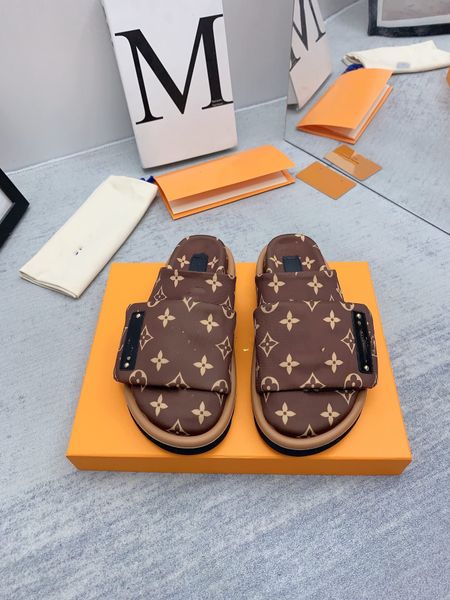 23ss old-pattern cloth couple's headband slippers rubber foam fashion shoes size 35-45, Black
23ss old-pattern cloth couple's headband slippers rubber foam fashion shoes size 35-45, Black