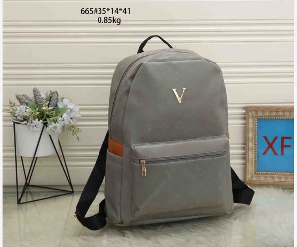 2023 luxury men women's travelling bag leather backpack duffel handbag designer backpacks letter printing schoolbag solid bag satchels
2023 luxury men women's travelling bag leather backpack duffel handbag designer backpacks letter printing schoolbag solid bag satchels