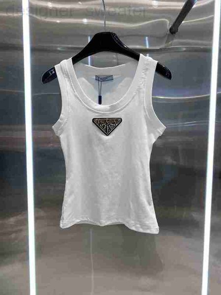 women's tanks & camis designer 23 spring and summer new fashion classic triangle rivet drill slim elastic versatile vest yoni, White
women's tanks & camis designer 23 spring and summer new fashion classic triangle rivet drill slim elastic versatile vest yoni, White