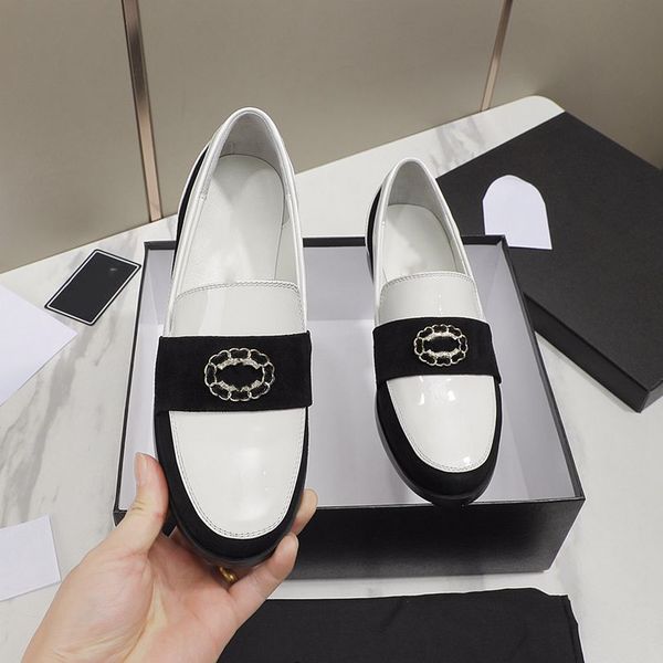 fashion dress shoes 2023 channel women leather high heel metal buckle letter logo wedding party business casual flat shoes 03-011, Black
fashion dress shoes 2023 channel women leather high heel metal buckle letter logo wedding party business casual flat shoes 03-011, Black