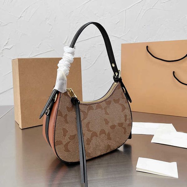 designer bags women underarm hobo bags print handbag shoulder leather designer brand female luxury handbags 220309x
designer bags women underarm hobo bags print handbag shoulder leather designer brand female luxury handbags 220309x