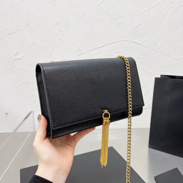 luxury designer bag women shoulder bags tote bag leather chain tassel brand bag woman handbag crossbody bags handbags purse
luxury designer bag women shoulder bags tote bag leather chain tassel brand bag woman handbag crossbody bags handbags purse