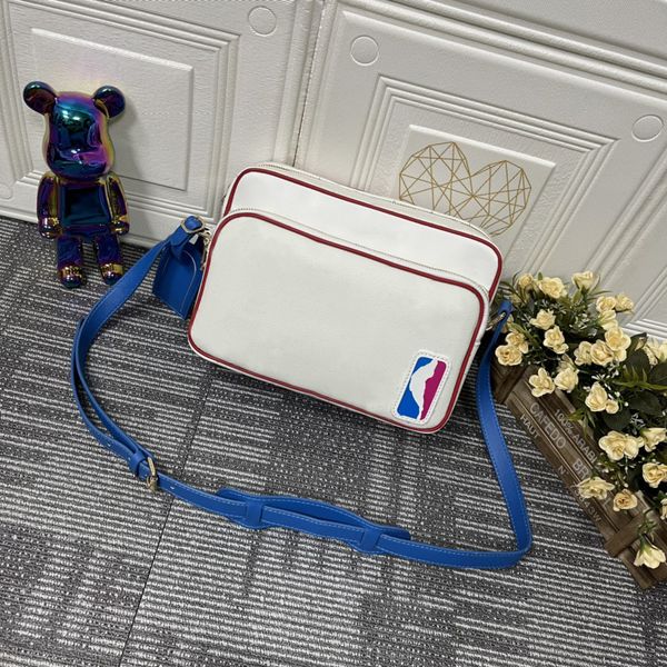 fashion designer messenger bag luxury mens handbags leather small shoulder bag outdoor sport crossbody bags purses 85l143
fashion designer messenger bag luxury mens handbags leather small shoulder bag outdoor sport crossbody bags purses 85l143