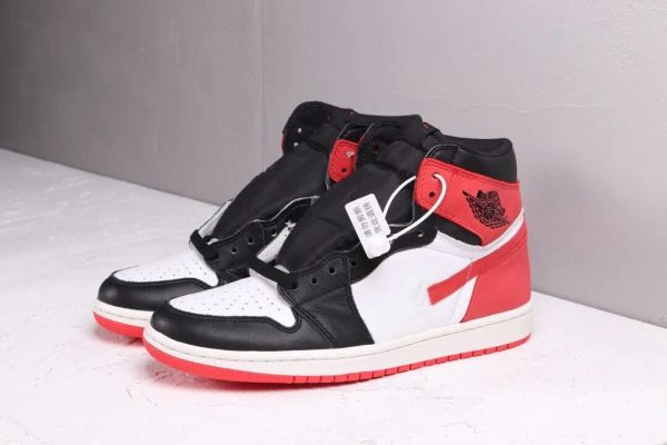 basketball shoes jumpman 1 6 rings track red black summit white outdoor sports sneakers
basketball shoes jumpman 1 6 rings track red black summit white outdoor sports sneakers