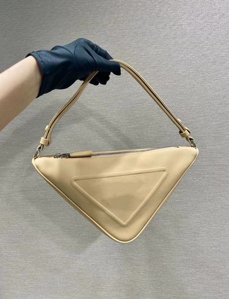 women's bag fashion high-end quality simple casual shoulder bag model 1nq043
women's bag fashion high-end quality simple casual shoulder bag model 1nq043