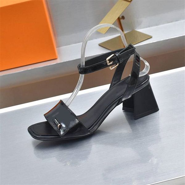 summer popular women sandals 2023 louiseity luxury brand business dress wedding party leather high heels casual flat slippers viutonity viut, Black
summer popular women sandals 2023 louiseity luxury brand business dress wedding party leather high heels casual flat slippers viutonity viut, Black