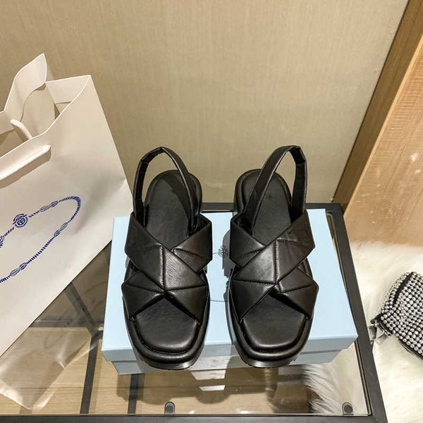 summer luxury sandals designer women flip flops slipper fashion leather slides metal ladies casual triangle sign quilted lattice sandal, Black
summer luxury sandals designer women flip flops slipper fashion leather slides metal ladies casual triangle sign quilted lattice sandal, Black