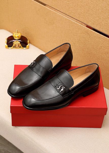 2023 mens formal dress shoes genuine leather business oxfords male brand designer casual walking loafers size 38-45, Black
2023 mens formal dress shoes genuine leather business oxfords male brand designer casual walking loafers size 38-45, Black