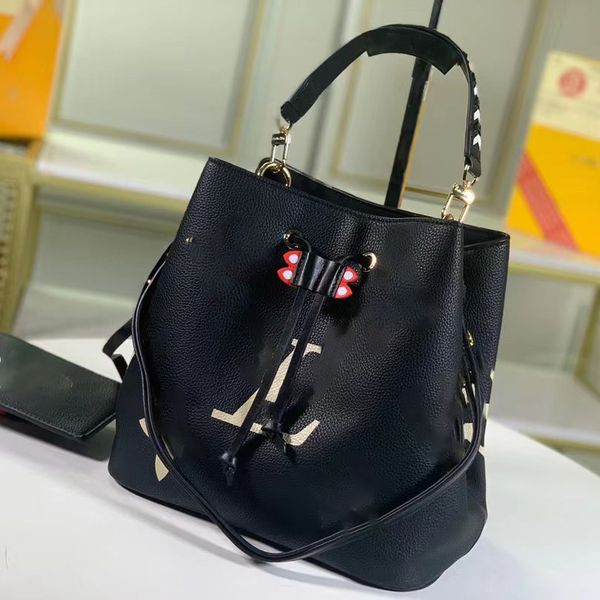 designer bag women caviar bags handbags shoulder bags tote bagg black calfskin classic diagonal stripes quilted chains double flap medium cr
designer bag women caviar bags handbags shoulder bags tote bagg black calfskin classic diagonal stripes quilted chains double flap medium cr
