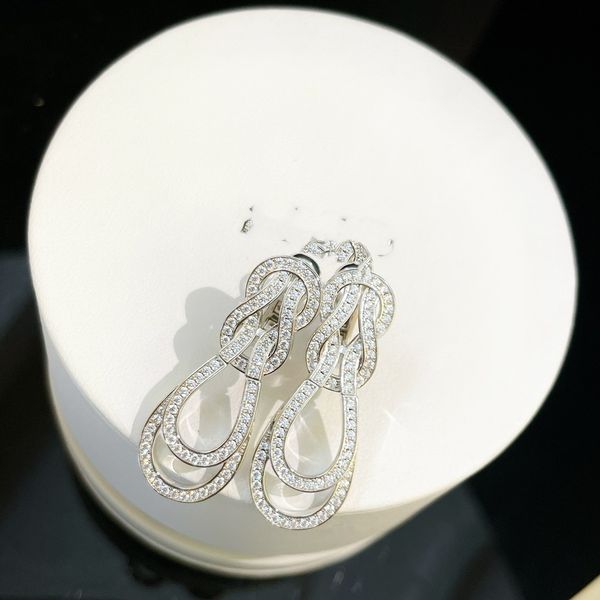 luxury charm earrings s925 sterling silver brand designer force full crystal bucket charm chain earrings for women jewelry party gift, Golden
luxury charm earrings s925 sterling silver brand designer force full crystal bucket charm chain earrings for women jewelry party gift, Golden