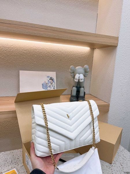 luxury brand designer bag handbag shoulder crossbody bags totebag new fashion texture multifunctional portable envelope bag cloud bags facto
luxury brand designer bag handbag shoulder crossbody bags totebag new fashion texture multifunctional portable envelope bag cloud bags facto