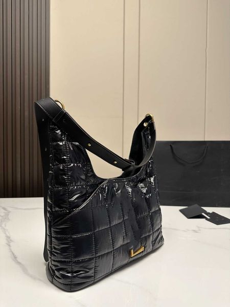 luxury brand designer bags handbag shoulder crossbody bag tote 2023 new fashion texture multifunctional portable crescent bags french purse
luxury brand designer bags handbag shoulder crossbody bag tote 2023 new fashion texture multifunctional portable crescent bags french purse