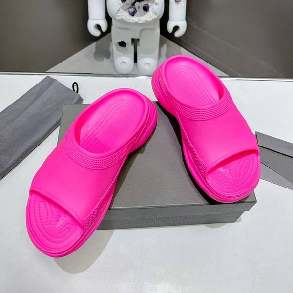 slippers pool croc slides platform women sandals solid chunky sole rubber foam balencaigaity slide beach shoes summer sports casual high hee
slippers pool croc slides platform women sandals solid chunky sole rubber foam balencaigaity slide beach shoes summer sports casual high hee