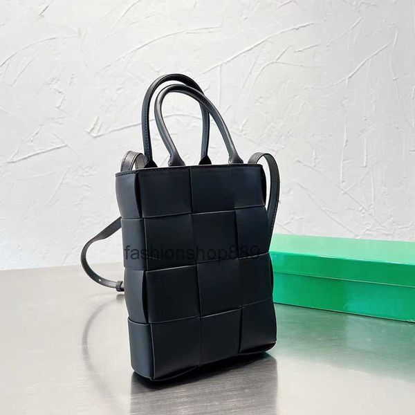 bags shoulder lady designer fashion bag for women luxury travel cross body large tote hobo purses meenger handbags mens vintage wallet leath
bags shoulder lady designer fashion bag for women luxury travel cross body large tote hobo purses meenger handbags mens vintage wallet leath