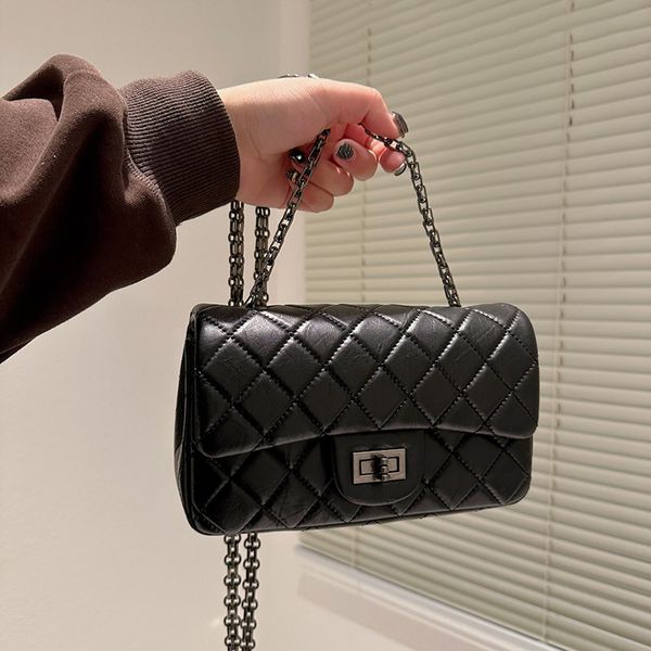 womens designer vinatge 2.55 quilted bags classic mini flap calfskin aged retro antique gold/silver metal hardware chain crossbody shoulder
womens designer vinatge 2.55 quilted bags classic mini flap calfskin aged retro antique gold/silver metal hardware chain crossbody shoulder