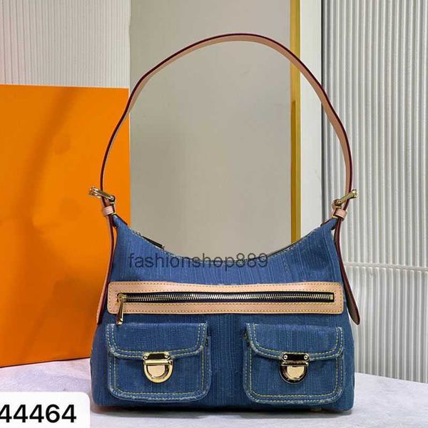 large designer totes women embroidery lady elegance fashion straw denim bag luxury brand shopping bag new style emboing wallet leather handb
large designer totes women embroidery lady elegance fashion straw denim bag luxury brand shopping bag new style emboing wallet leather handb