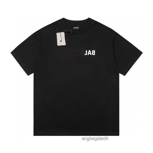 summer mens t shirts designer casual man womens tees with letters print short sleeves sell luxury men hip hop fashion clothes parism37x, White;black
summer mens t shirts designer casual man womens tees with letters print short sleeves sell luxury men hip hop fashion clothes parism37x, White;black