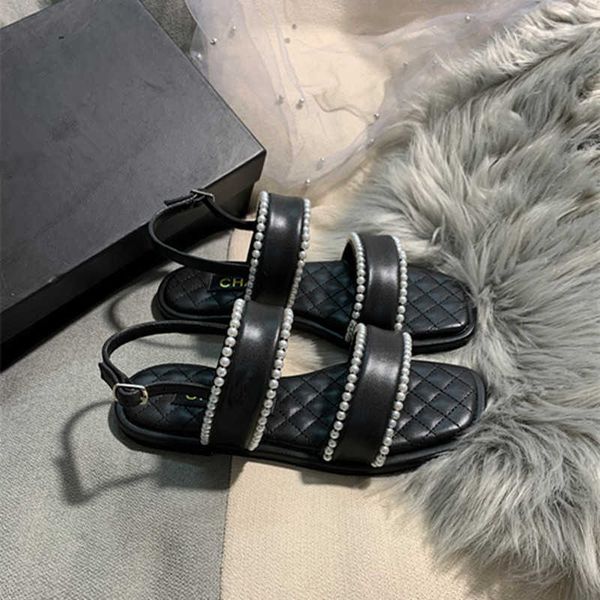 fashion pearl slippers luxury designer sandals sheepskin leather quilted plaid lattice beach shoes outdoor bathroom non slip rubber flat bot, Black
fashion pearl slippers luxury designer sandals sheepskin leather quilted plaid lattice beach shoes outdoor bathroom non slip rubber flat bot, Black