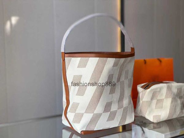 body cross designer flap fashion bag mini shoulder bags thread purse claic letter buckle clutch pouch removable strap multicolor pig nose bu
body cross designer flap fashion bag mini shoulder bags thread purse claic letter buckle clutch pouch removable strap multicolor pig nose bu