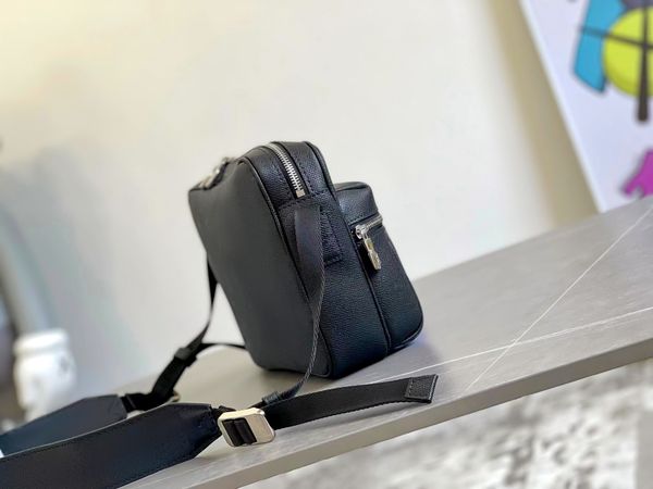 designer's messenger men's crossbody bag luxury handbag three person outdoor shoulder strap women's leather handbag women
designer's messenger men's crossbody bag luxury handbag three person outdoor shoulder strap women's leather handbag women