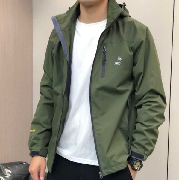arc jacket mens designer hoodie tech nylon waterproof gore tex zipper jackets 3 in 1 lightweight coat outdoor sports men coats 26ess, Black;brown
arc jacket mens designer hoodie tech nylon waterproof gore tex zipper jackets 3 in 1 lightweight coat outdoor sports men coats 26ess, Black;brown