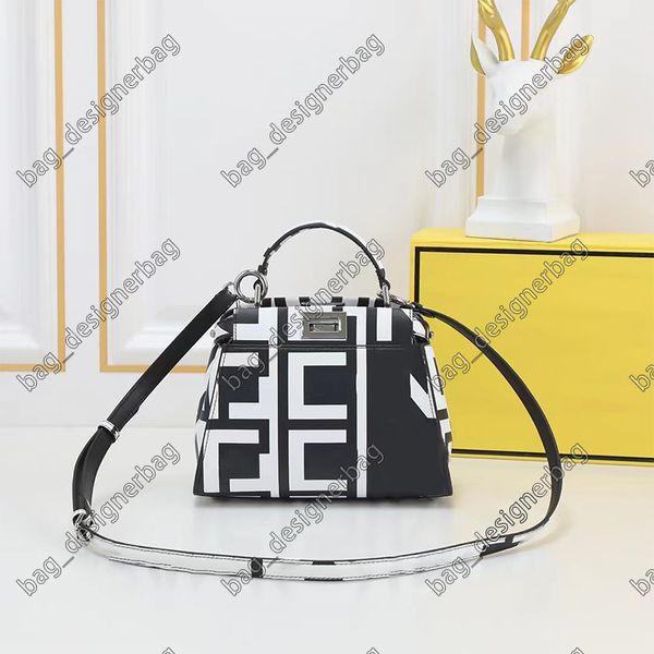 classic handbag fashion designer women's fashion handbag luxury fashion messenger bag
classic handbag fashion designer women's fashion handbag luxury fashion messenger bag
