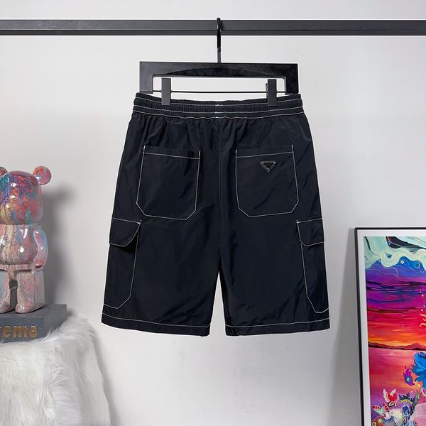 23ss summer men's work shorts luxurious triangle bright line design casual bottom size s-xl, White;black
23ss summer men's work shorts luxurious triangle bright line design casual bottom size s-xl, White;black