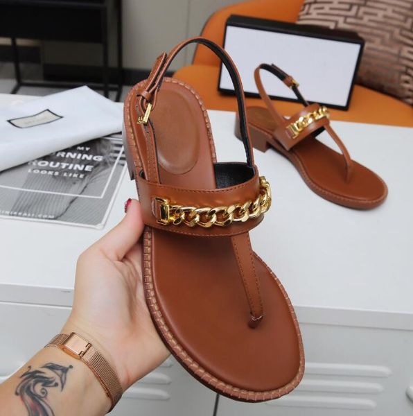 2023 leather thong sandal with double letters sandals women slipper men slides waterfront womens 35-45 box and dust bag, Black
2023 leather thong sandal with double letters sandals women slipper men slides waterfront womens 35-45 box and dust bag, Black