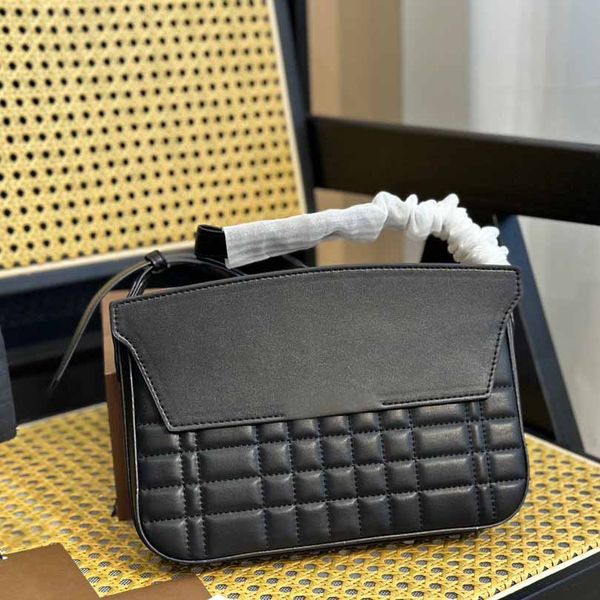 designer bag clamshell handbag quilted checked women crossbody purse adjustable shoulder strap
designer bag clamshell handbag quilted checked women crossbody purse adjustable shoulder strap