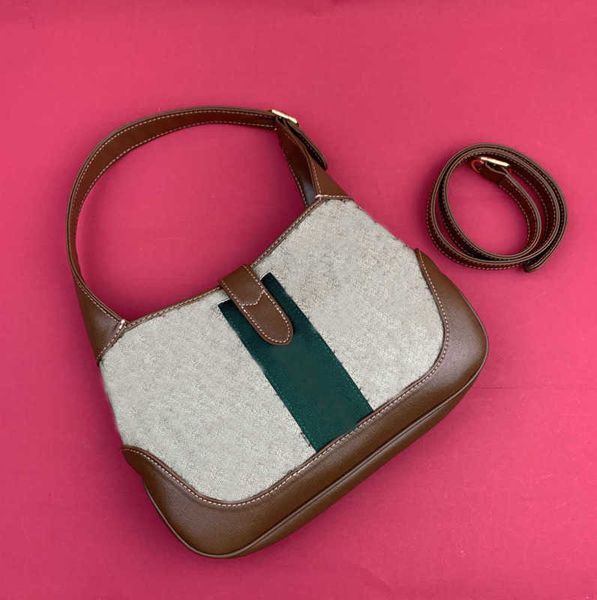 5a women messenger multi-purpose designer handbags tote bag groundwater dinner package design kill letter nerhandbag and luxury goods
5a women messenger multi-purpose designer handbags tote bag groundwater dinner package design kill letter nerhandbag and luxury goods