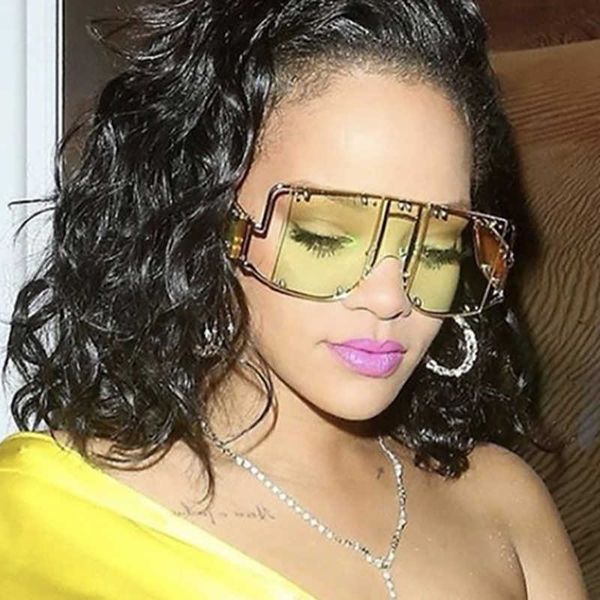 sunglasses new fashion sunglasses women oversized one-piece mirror sunglass men 2021 luxury brand metal rivet trends eyewear female shadesj2, White;black
sunglasses new fashion sunglasses women oversized one-piece mirror sunglass men 2021 luxury brand metal rivet trends eyewear female shadesj2, White;black