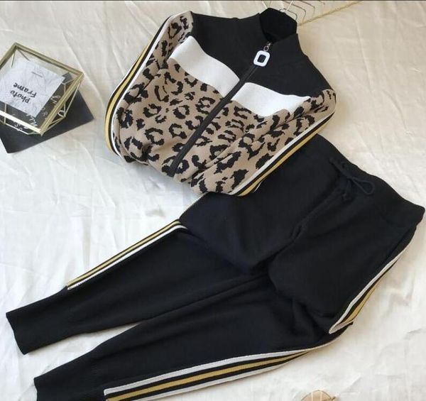 women's tracksuits designer two piece suit high waist knitted wide leg pants black relax casual tracksuit, Gray
women's tracksuits designer two piece suit high waist knitted wide leg pants black relax casual tracksuit, Gray