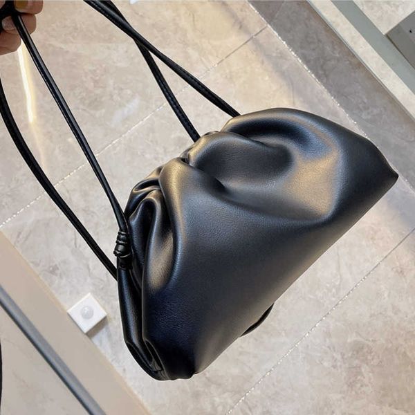 women cloud bag pu leather simple makeup banquet luxury designer hand purse casual tote wallet bags women handbag
women cloud bag pu leather simple makeup banquet luxury designer hand purse casual tote wallet bags women handbag