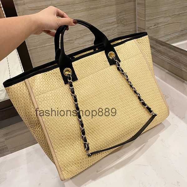 bag chain totes designer vintage women bags solid color leather bag large shopping handbags golden pendant claic handbags quality
bag chain totes designer vintage women bags solid color leather bag large shopping handbags golden pendant claic handbags quality