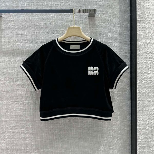 designer womens dresses two piece set black white t shirts short skirts fashion casual sweater women clothes
designer womens dresses two piece set black white t shirts short skirts fashion casual sweater women clothes