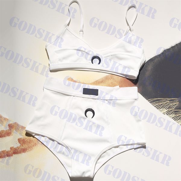 moon logo womens bikini set embroidery design swimwear ladies sling swimsuit underwear two colors, White;black
moon logo womens bikini set embroidery design swimwear ladies sling swimsuit underwear two colors, White;black