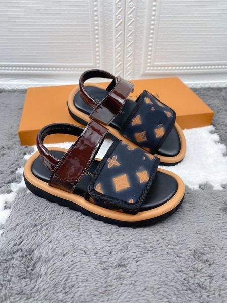 toddler boy shoe sandal slipper brown color eu 26-35 girl summer slipper slides infant boys designer outdoor sandals shoes wholesale 2023, Black;red
toddler boy shoe sandal slipper brown color eu 26-35 girl summer slipper slides infant boys designer outdoor sandals shoes wholesale 2023, Black;red