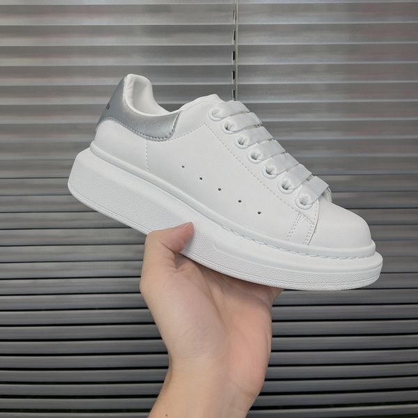 classics man women flat designer shoes canvas and real lambskin loafers two tone cap toe fashion sneakers casual shoe by shoe10 005, Black
classics man women flat designer shoes canvas and real lambskin loafers two tone cap toe fashion sneakers casual shoe by shoe10 005, Black