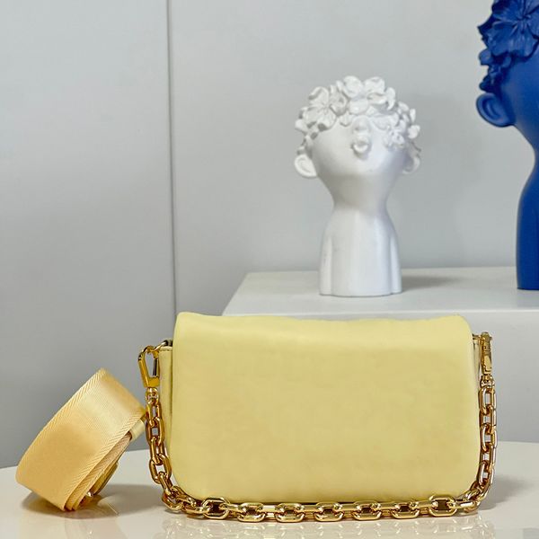 luxury crossbody bag designer flap bag handbags genuine leather shoulder bag 20cm level replication chain bag with box wl166
luxury crossbody bag designer flap bag handbags genuine leather shoulder bag 20cm level replication chain bag with box wl166