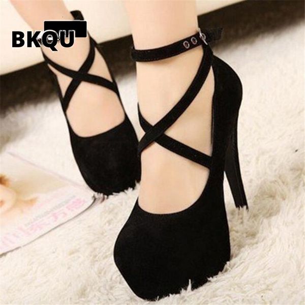 dress shoes bkqu red black super high heel stiletto ladies pumps fashion cross strap party platform sandals women's scarpins 230301
dress shoes bkqu red black super high heel stiletto ladies pumps fashion cross strap party platform sandals women's scarpins 230301