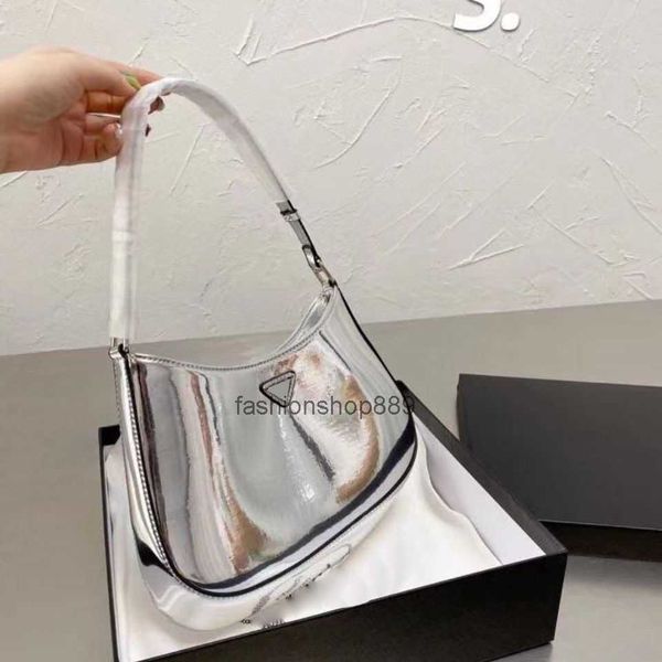 bag designer totes luxurys women handbags solid color letter triangle temperament versatile ladies phone bag diamond shoulder bags wallets g
bag designer totes luxurys women handbags solid color letter triangle temperament versatile ladies phone bag diamond shoulder bags wallets g