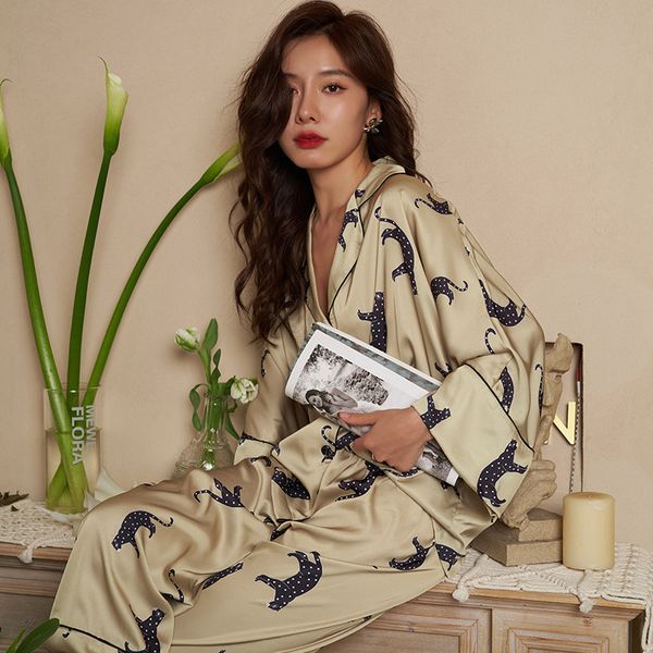 womens sleepwear lisacmvpnel leopard print bat sleeve ice silk pajamas simple and natural thin sation pijama 230228, Black;red
womens sleepwear lisacmvpnel leopard print bat sleeve ice silk pajamas simple and natural thin sation pijama 230228, Black;red
