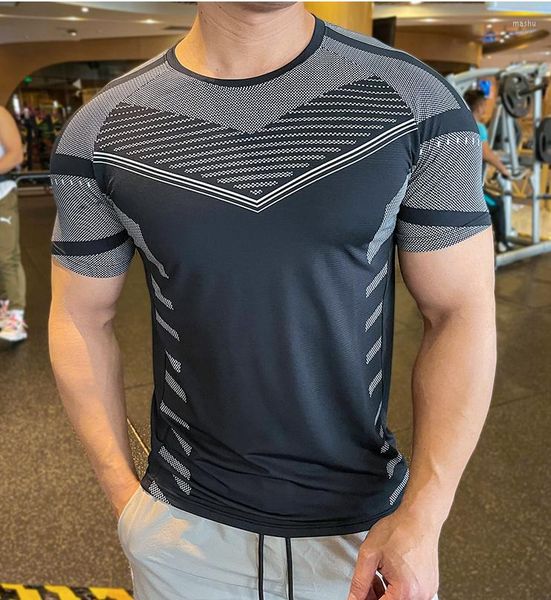 hhmen's t shirts summer quick dry breathable short sleeve t-shirts men training sports shirt for oversize t-shirt husband men's cl, Black
hhmen's t shirts summer quick dry breathable short sleeve t-shirts men training sports shirt for oversize t-shirt husband men's cl, Black