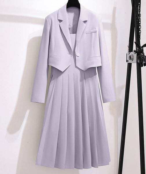 womens suits blazers fall two piece women sets blazer dress ol straps aline pleated dresses female korean oversize elegant jacket coats 2302, White;black
womens suits blazers fall two piece women sets blazer dress ol straps aline pleated dresses female korean oversize elegant jacket coats 2302, White;black