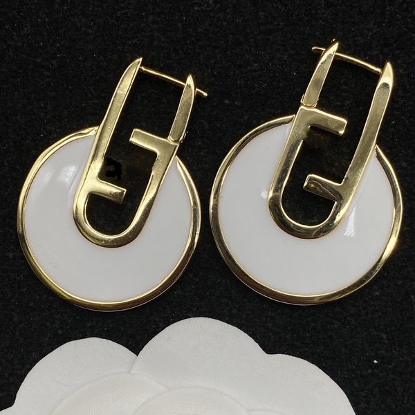classic letter earrings charming brand earrings designer earrings women's earrings couple jewelry newlywed couple gift box party commem, Golden;silver
classic letter earrings charming brand earrings designer earrings women's earrings couple jewelry newlywed couple gift box party commem, Golden;silver
