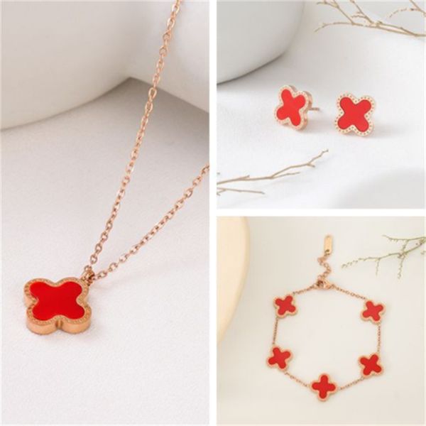 clover necklace designer jewelry fashion four-leaf clover suit pendant earrings bracelet women's three-piece wedding banquet wholesale, Silver
clover necklace designer jewelry fashion four-leaf clover suit pendant earrings bracelet women's three-piece wedding banquet wholesale, Silver
