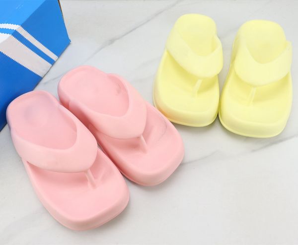 pink open toe leisure sports slippers yellow thick bottom non-slip flip-flops, Black
pink open toe leisure sports slippers yellow thick bottom non-slip flip-flops, Black