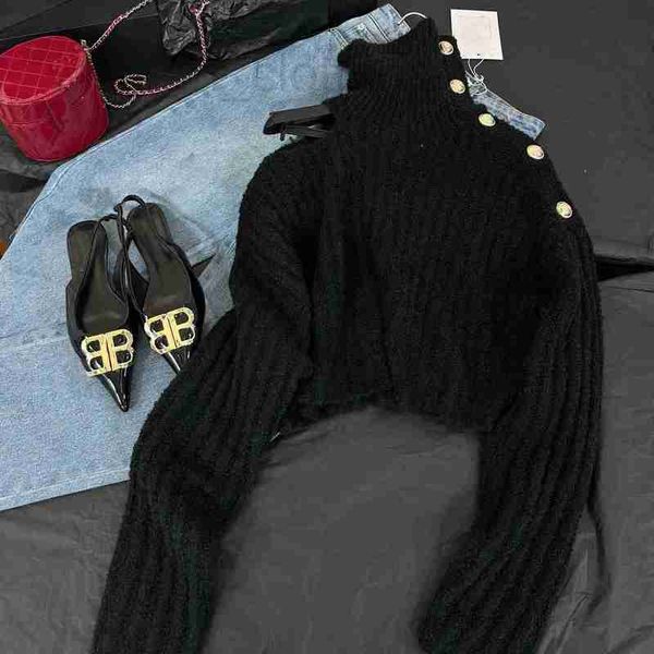 women's sweaters designer balman style gold buckle high collar off shoulder long sleeve wool sweater women's original f5td, White;black
women's sweaters designer balman style gold buckle high collar off shoulder long sleeve wool sweater women's original f5td, White;black