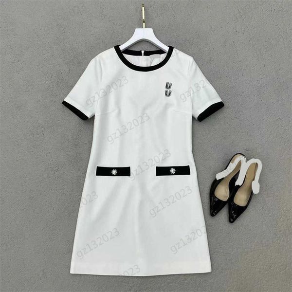 white dress diamond decorated fake pocket crewneck short sleeve dresses back zipper open corset waist cut slim maxiskit summer dress, Black;gray
white dress diamond decorated fake pocket crewneck short sleeve dresses back zipper open corset waist cut slim maxiskit summer dress, Black;gray