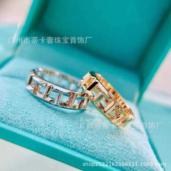 high version tiffay hollowed-out t-letter ring s925 silver plated 18k gold high version replica fashion all-star lovers
high version tiffay hollowed-out t-letter ring s925 silver plated 18k gold high version replica fashion all-star lovers